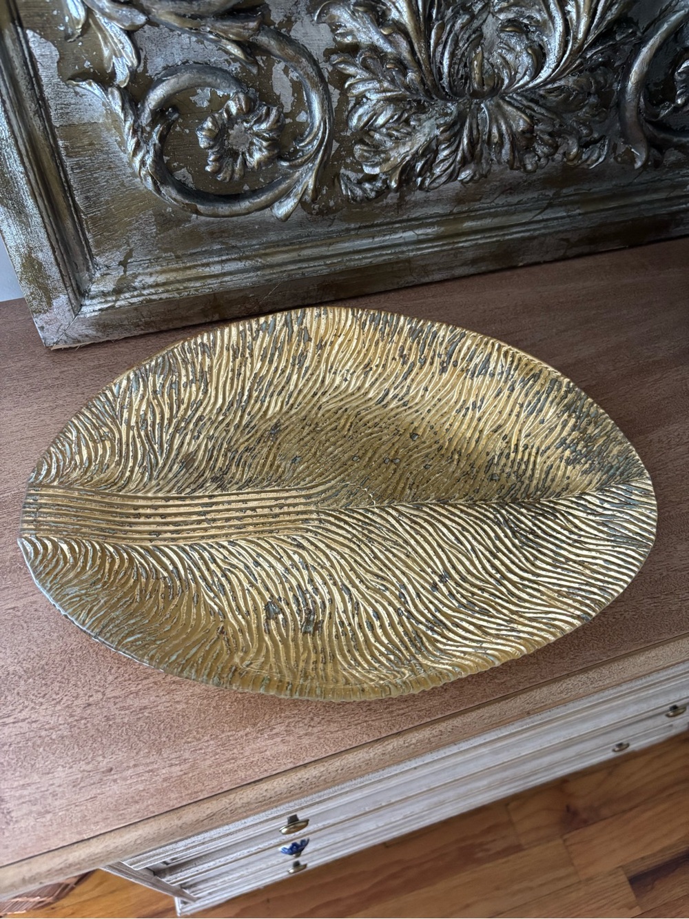 Decorative Textured Gold Leaf Glass Tray